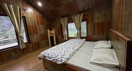 Nomad s Nook winter Refuge Room Type - Bedroom 1