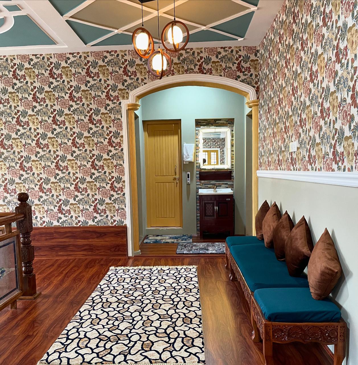 Aqua Paradise Homestay Srinagar - Tap to explore photos