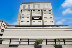 Townhouse Anand Formerly Hotel The Maison