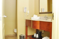 Hampton Inn by Hilton MACOMB