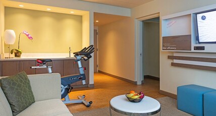 EVEN Hotel Norwalk, an IHG hotel Room Type - 1 King Bed 1 Bedroom Suite Communications Accessible EVEN Hotel Norwalk, an IHG hotel Room Type - 1 King Bed 1 Bedroom Suite Communications Accessible