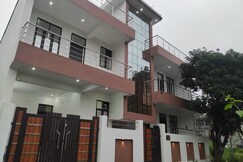 Guruji Homestay Nearby UPES College