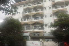 Hotel Shivneri Durvankur Lodge Latur