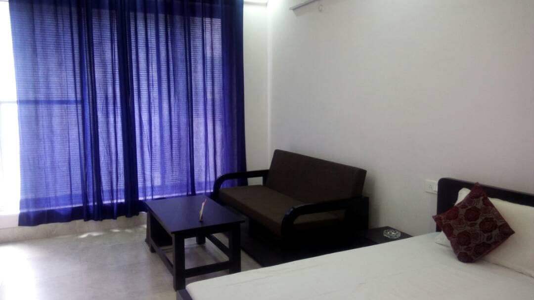 Bhimtal Inn Guest House - Tap to explore photos