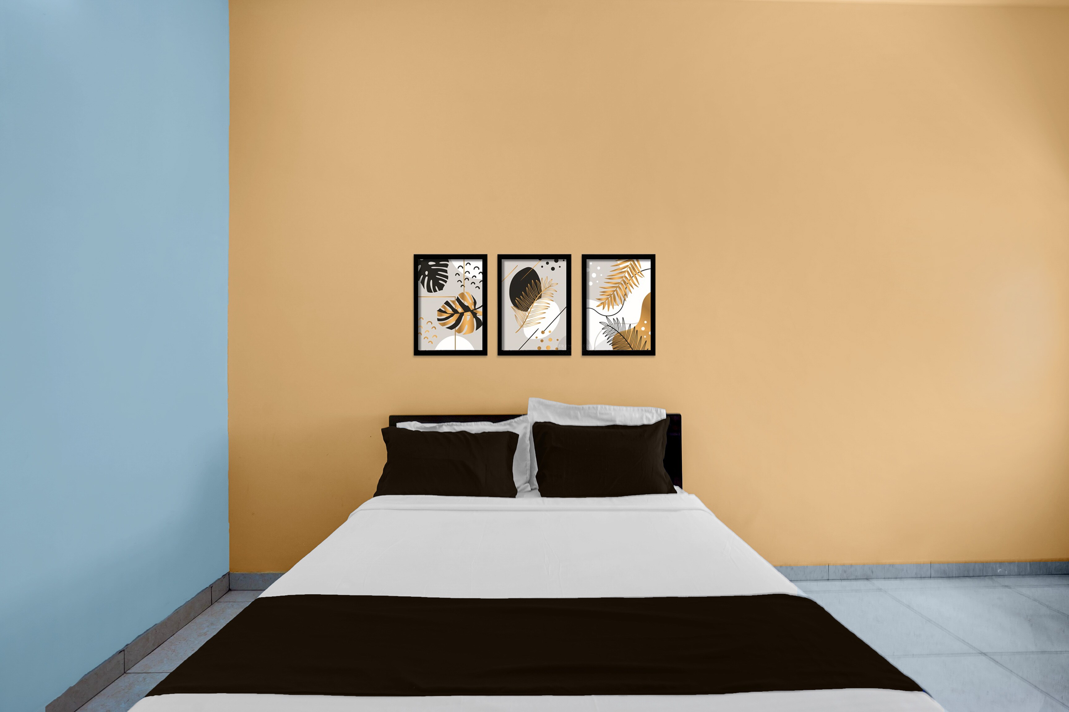 Hotel O SRI VENKATADRI ROOM - Tap to explore photos