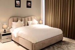 17th Floor 1BHK Scenic Views Pool Balcony