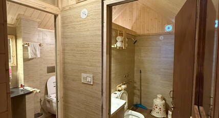 Pine Valley Resort | Rooms & Restaurant Room Type - Family Room with Mountain View