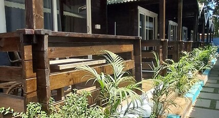Sand Tent Beach House Room Type - Deluxe Cottages With AC