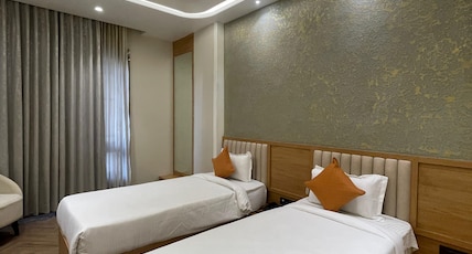 ElightInn Guest House Room Type - Super Deluxe Twin Bed Room With City View ElightInn Guest House Room Type - Super Deluxe Twin Bed Room With City View