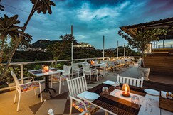 Tripli Hotels Shambhu Villas