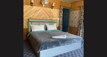JUMAHARA IN Room Type - Standard Room