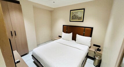 Hotel Royal Town Room Type - Deluxe Double Room