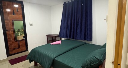R J RESIDENCY Room Type - DOUBLE AC