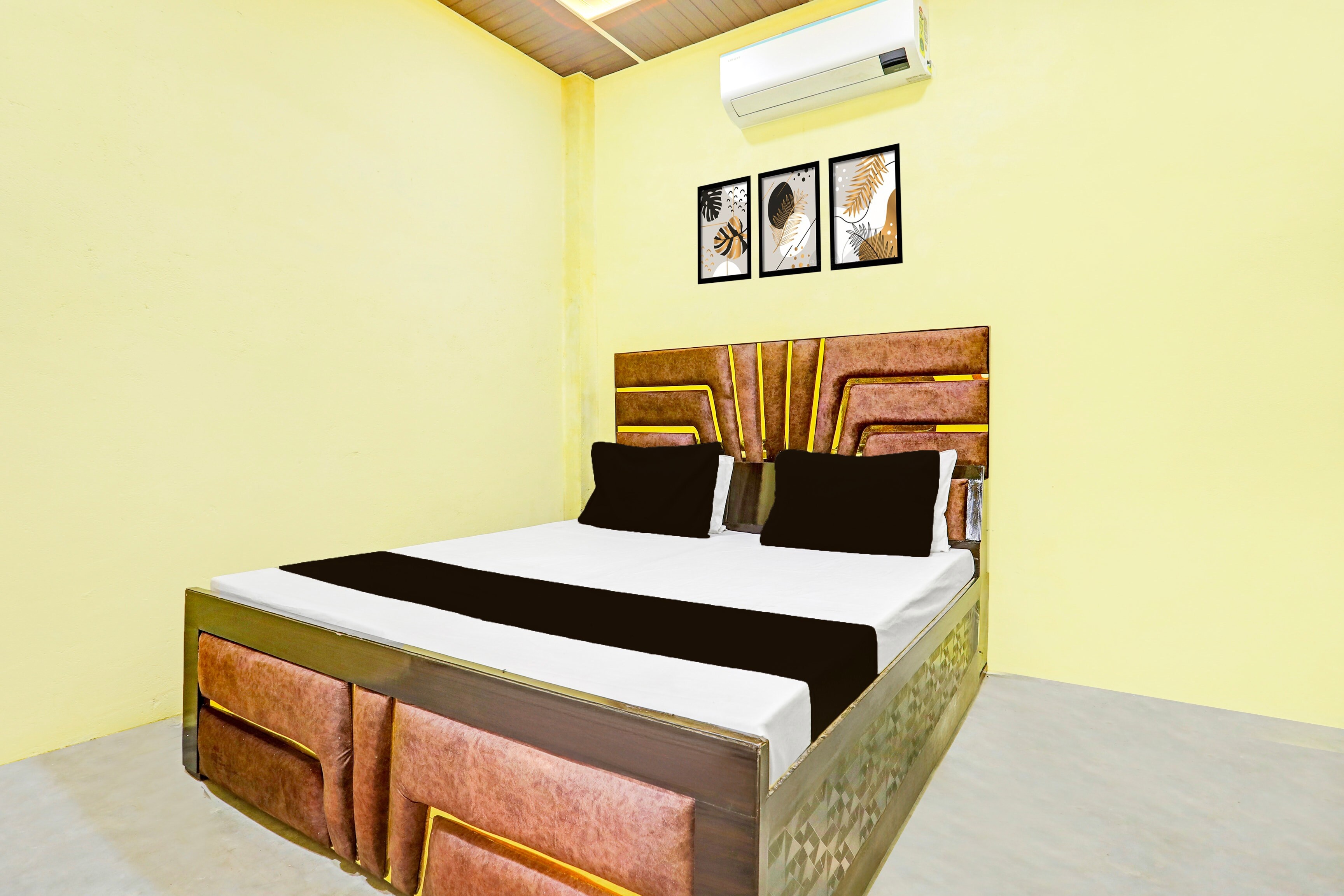 Hotel O by OYO Kanhaiya Vatika - Tap to explore photos
