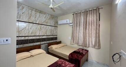 V. S. Homes Room Type - Bedroom 1