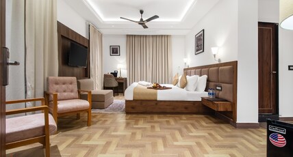 Hotel Senorita (Heritage)  Dal Lake Room Type - Deluxe Room