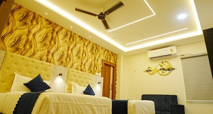 HOTEL MOON LIGHT Room Type - SUITES