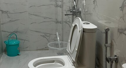 Grham Hostel Room Type - 1 Bed in 8-Bed Mixed Dormitory Room | Shared en-suite washroom