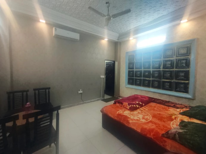 Shaws Exclusive 6 BHK Celebration Villa by GRB - Tap to explore photos