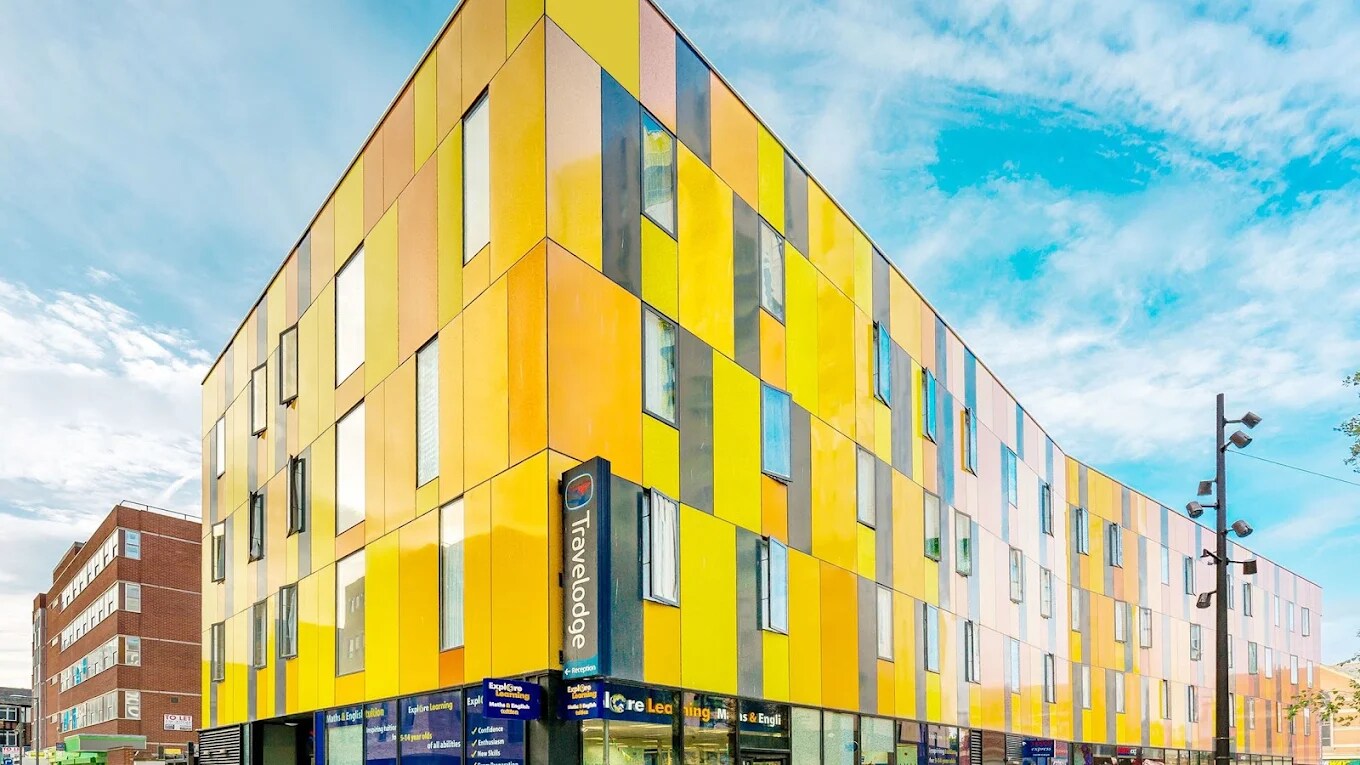 Travelodge London Barking - Tap to explore photos