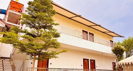 Four Lakes Room Type - Studio Villa
