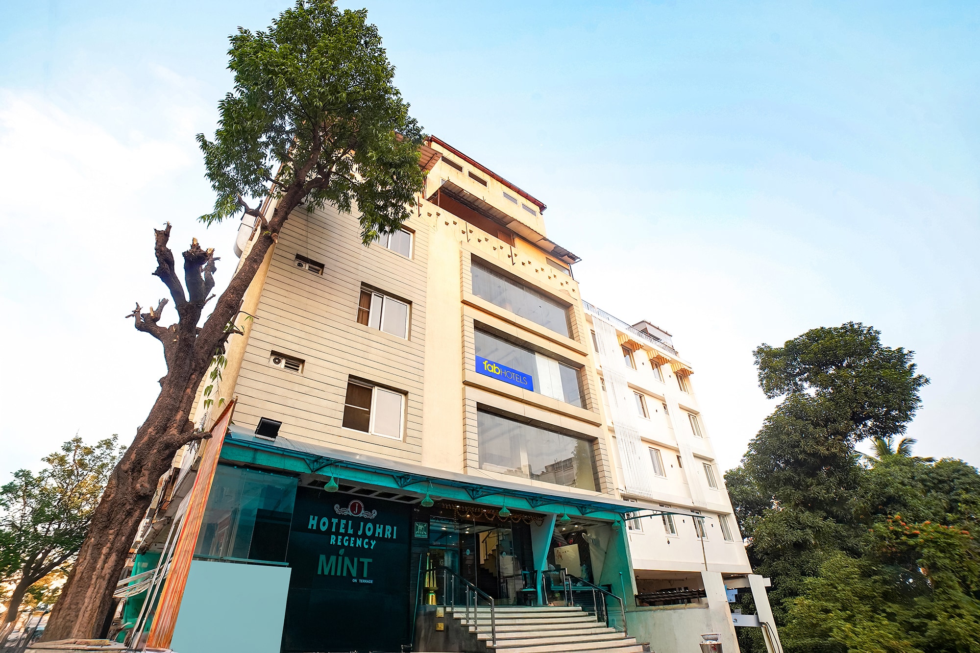 FabHotel Johri Regency, Malviya Nagar - Tap to explore photos