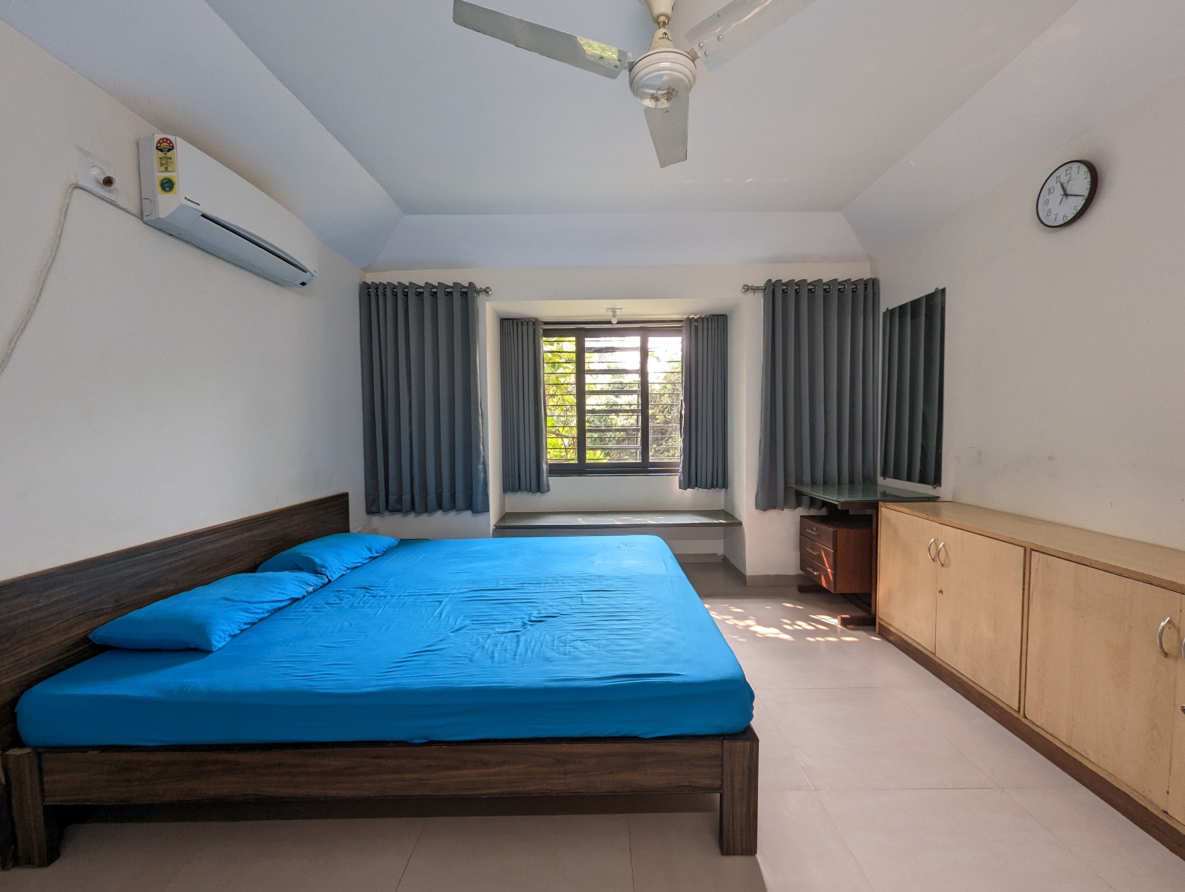 Natures Trail 4BHK Family Getaway - Tap to explore photos