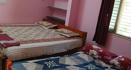 Surukuttyyatra Home Stay  Room Type - Room 1