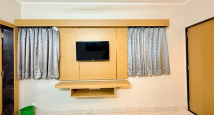 The Valoria Room Type - Deluxe Room