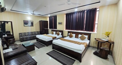 Hotel Hk continental Room Type - Family Suite Room