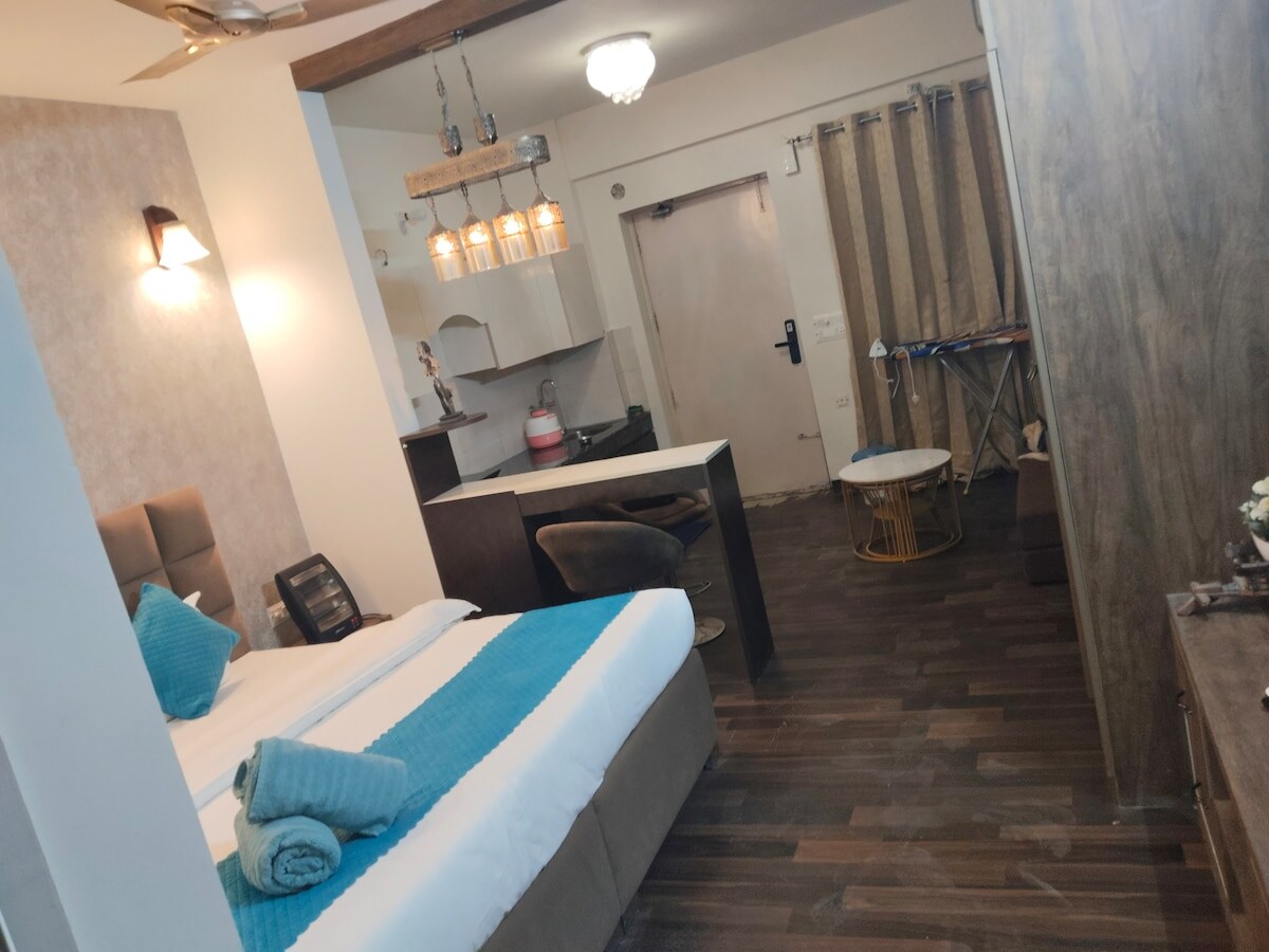 1BHK Home Stay with Heritage haven - Tap to explore photos