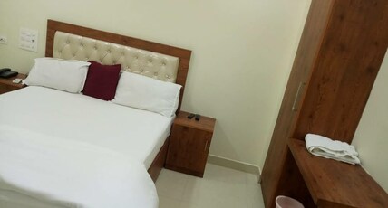 SREE RAMACHANDRA RESIDENCY AND FUNCTION HALL Room Type - standard room ac