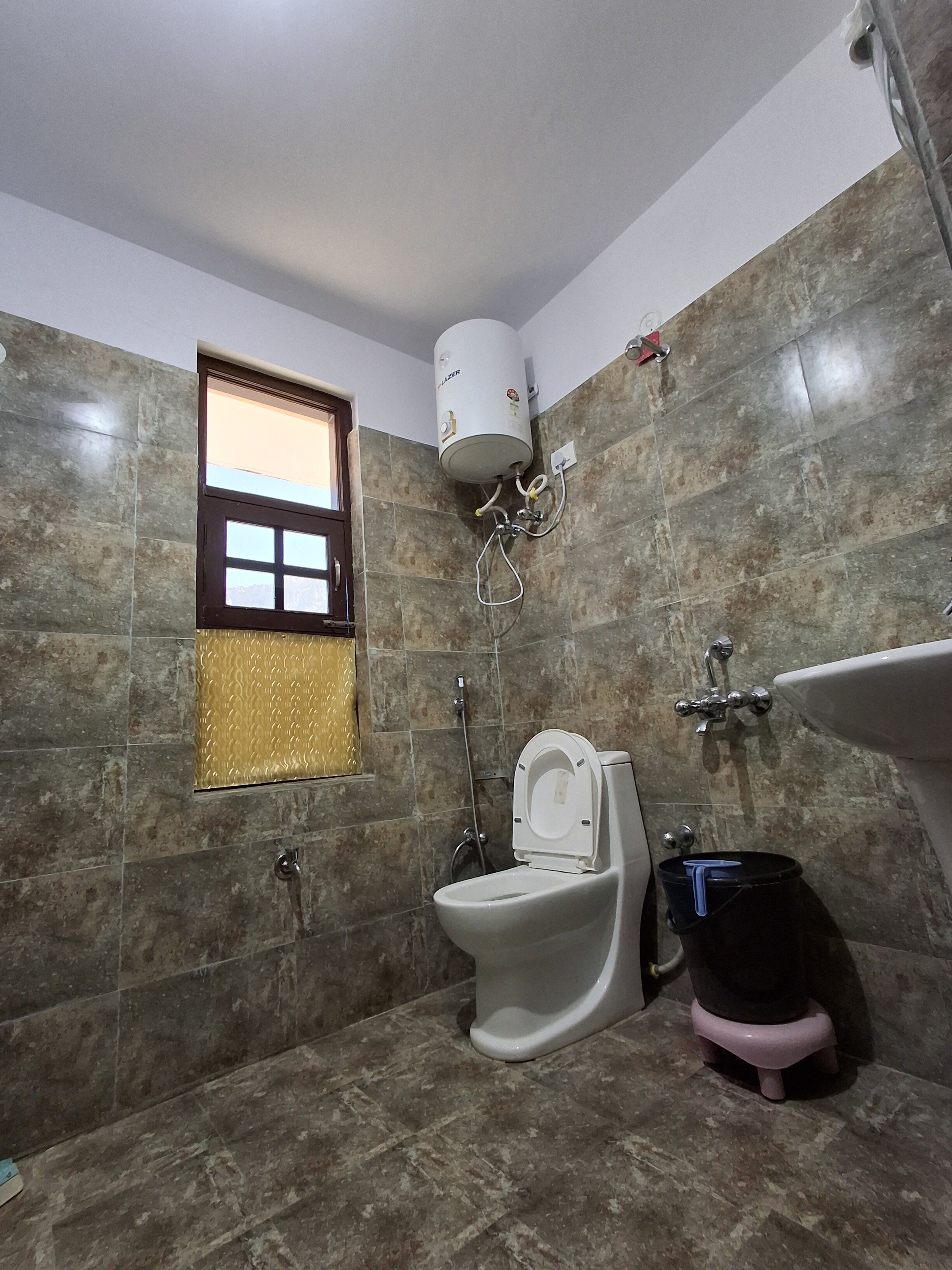 Hotel Spiti Sarai - Tap to explore photos