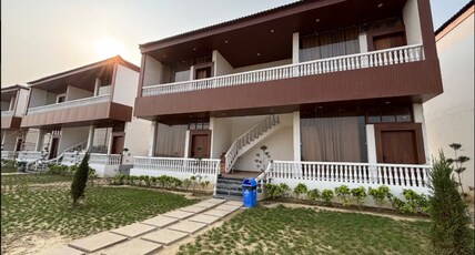 Mansarovar Villa Room Type - Standard Luxury Room