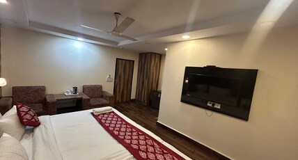 Hotel Singh Continental Room Type - Family Suite Room