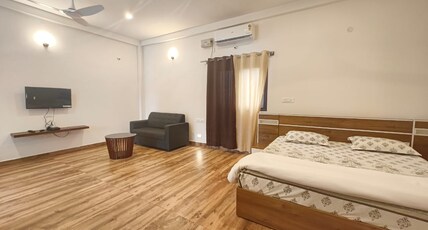 Capri Retreat Room Type - Deluxe Room AC With Pool View