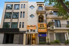 FabHotel Metro Inn Kalkaji