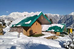 Peak of Heaven - Swiss Cottages