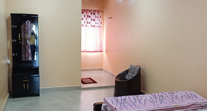 JANANI HOMESTAY Room Type - Bedroom 1