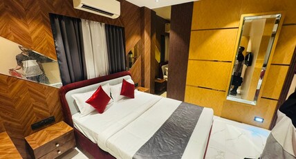 Amma's palace hotel Room Type - Deluxe Room