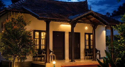Winterfeel Venice Resort Room Type - Heritage Villa with Garden View AC