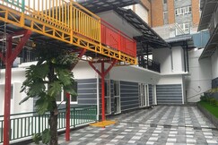 Munnar Family Castle