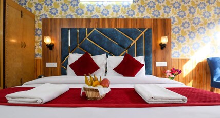 Hotel Gilbert Room Type - Deluxe Room