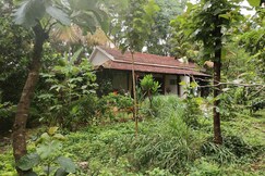 Hoopoe House -  Cosy Farm Stay Cottage Near Mysore