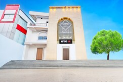 Hotel O The Krishna's Bliss