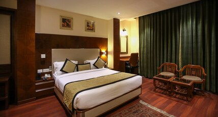 THE ICS HOTEL @OKHLA VIHAR METRO STATION Room Type - Suite Room with Smart TV