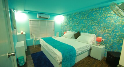 Best Kerala Houseboat Room Type - Deluxe Room ( Sharing Houseboat Non AC )