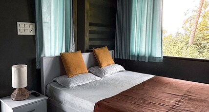 Cove-By Beach Social Room Type - Deluxe Room