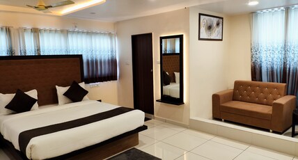 Hotel Rudra Room Type - Super Deluxe Room