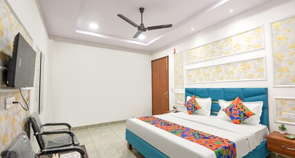 FabHotel AB Residency Room Type - Premium Room